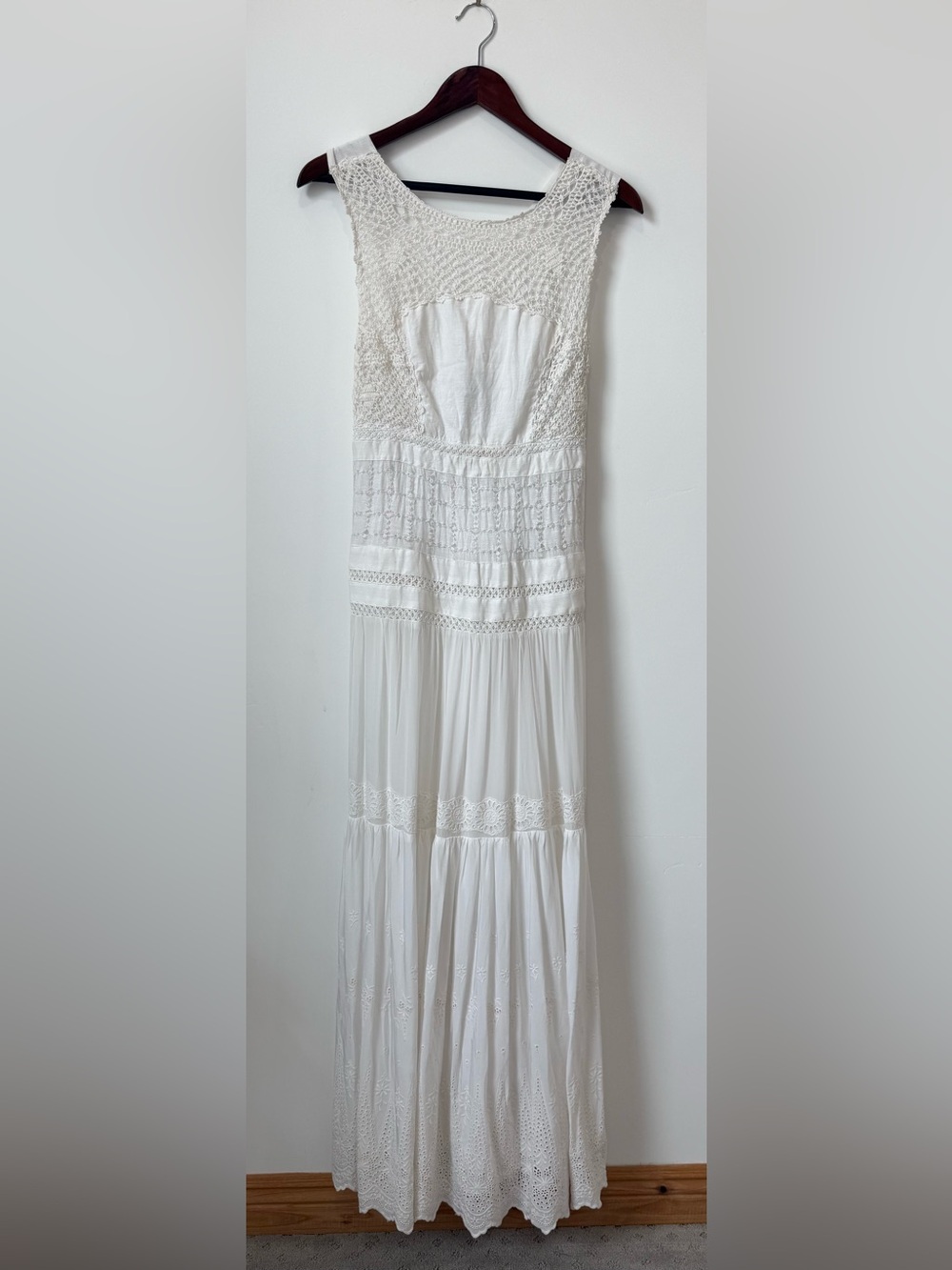 NWT Anthologies White Bohemian Maxi Dress Size 6